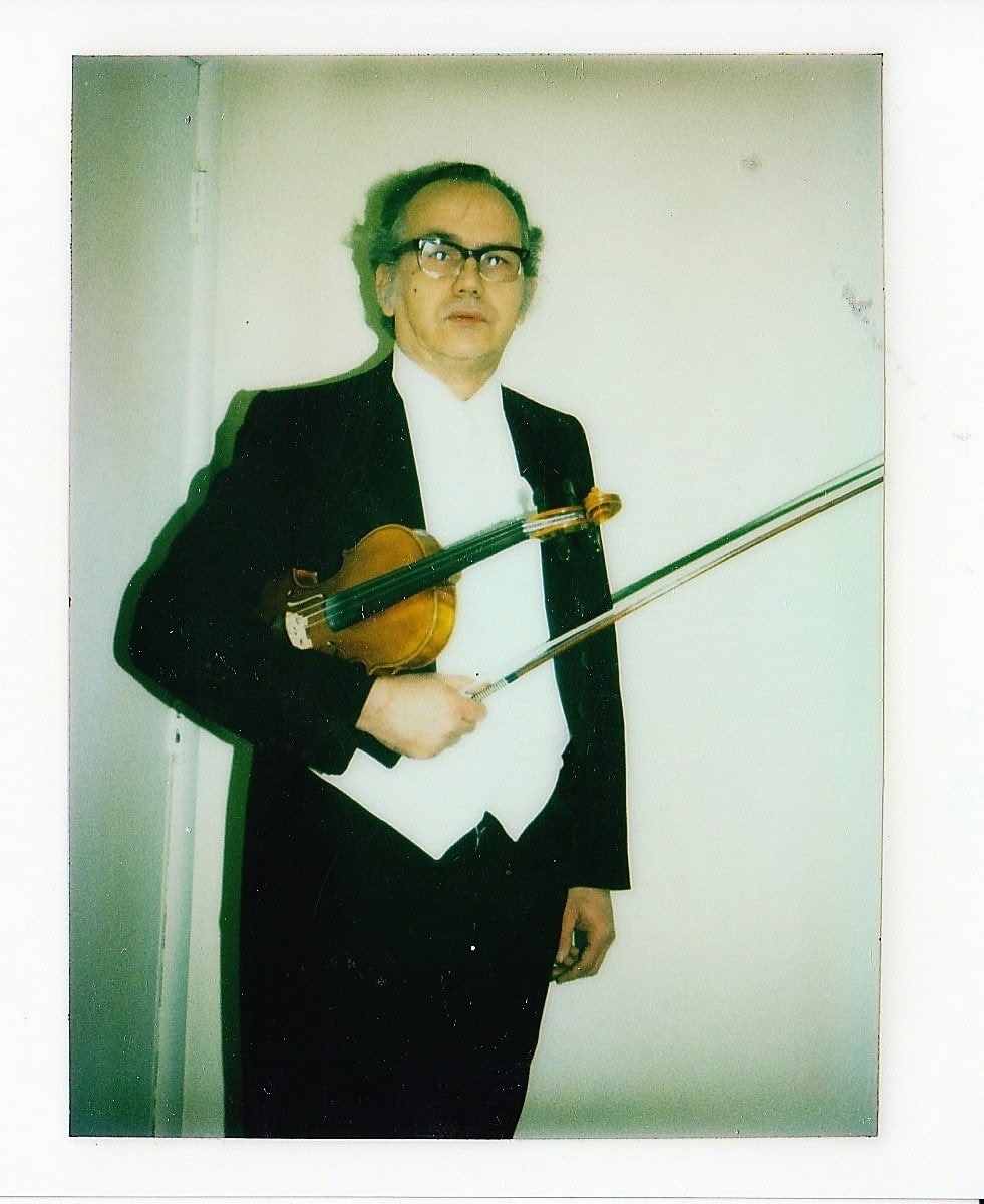 Roberto Sanchez Violin